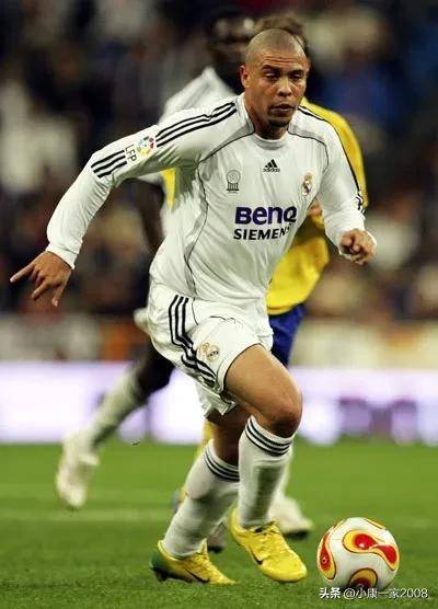 爱游戏官网关于集结日皇家马德里调整名单以备荷甲，篮板制胜环节打磨，底气十足，年轻球员得到机会的信息